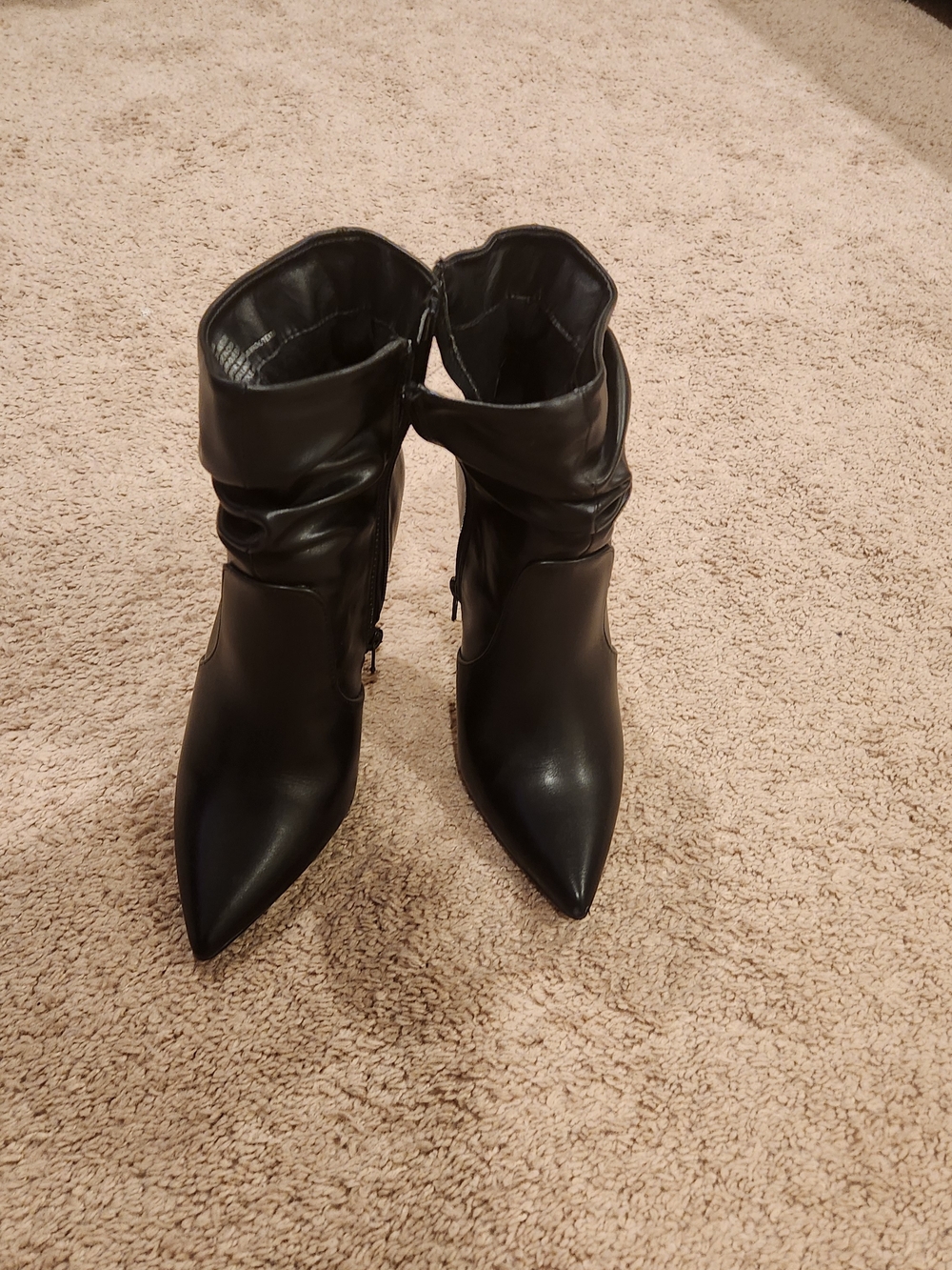 JustFab Black Pointed Toe Mid-Calf Slouch Heeled Boots